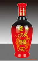 晶白與高白料玻璃瓶 從蒙砂到噴涂，多樣工藝賦能酒水包裝